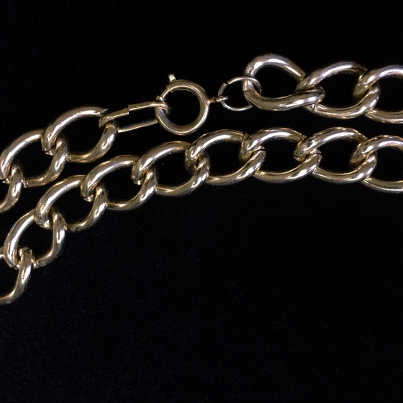 Vintage Gold Tone Chain Necklace - Picture 4 of 4